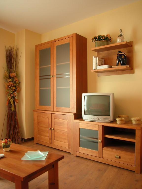 Apartamentos Estop Sahun Pokoj fotografie